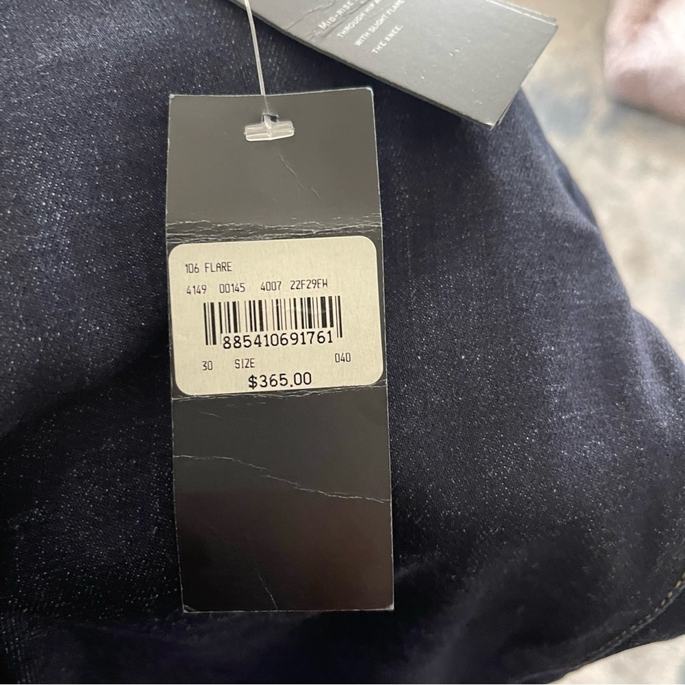 Ralph Lauren Dark Blue Wash 106 Flare Denim jeans size 30 NWT $365 - Picture 3 of 6